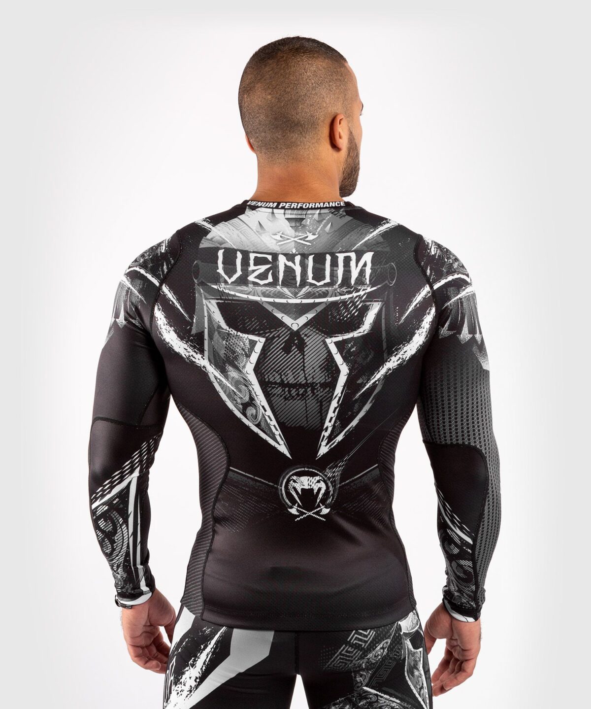Venum GLDTR 4.0 Rashguard - long sleeves - Image 2