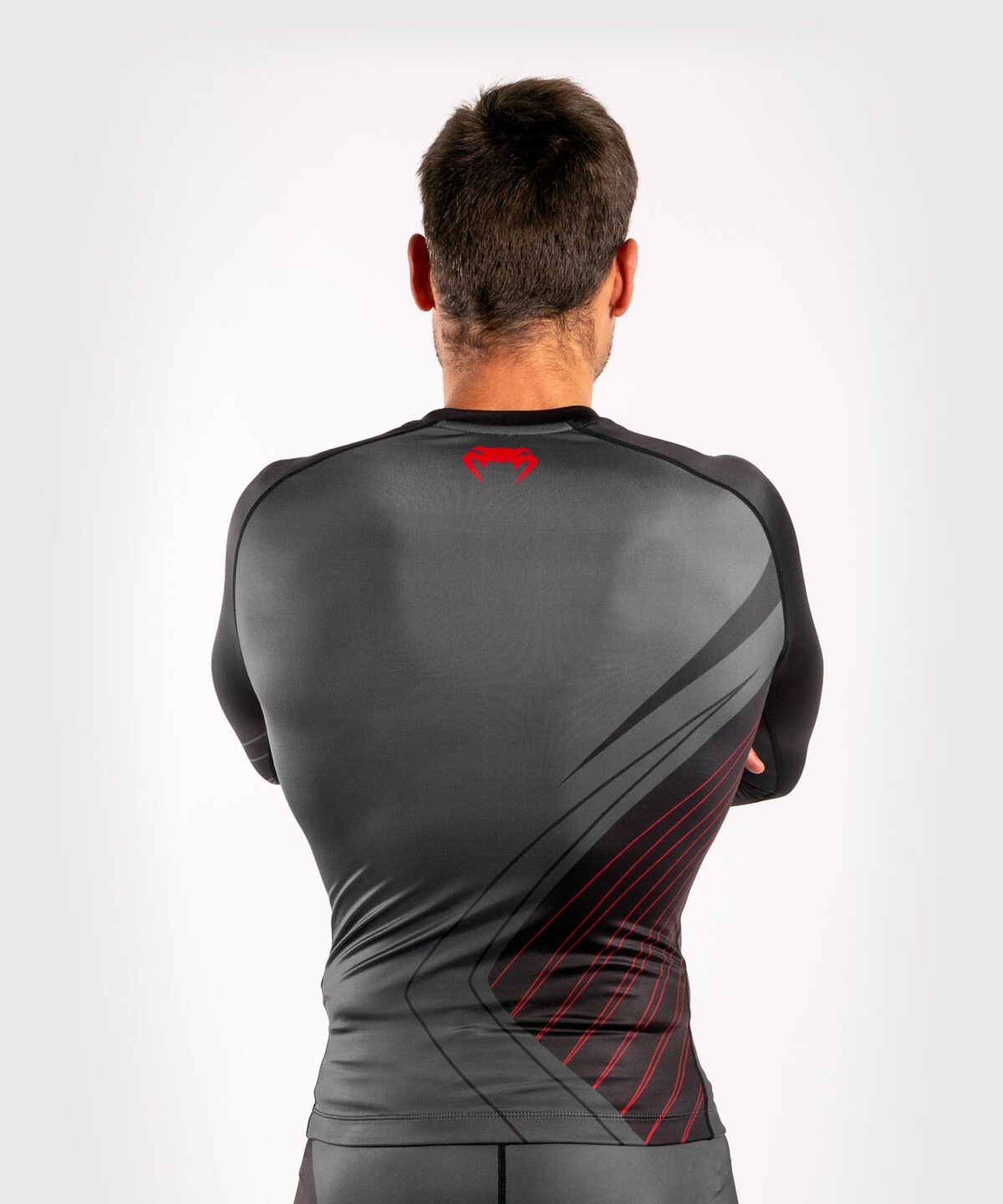 VENUM CONTENDER 5.0 RASHGUARD - SHORT SLEEVES - BLACK/RED - Image 2