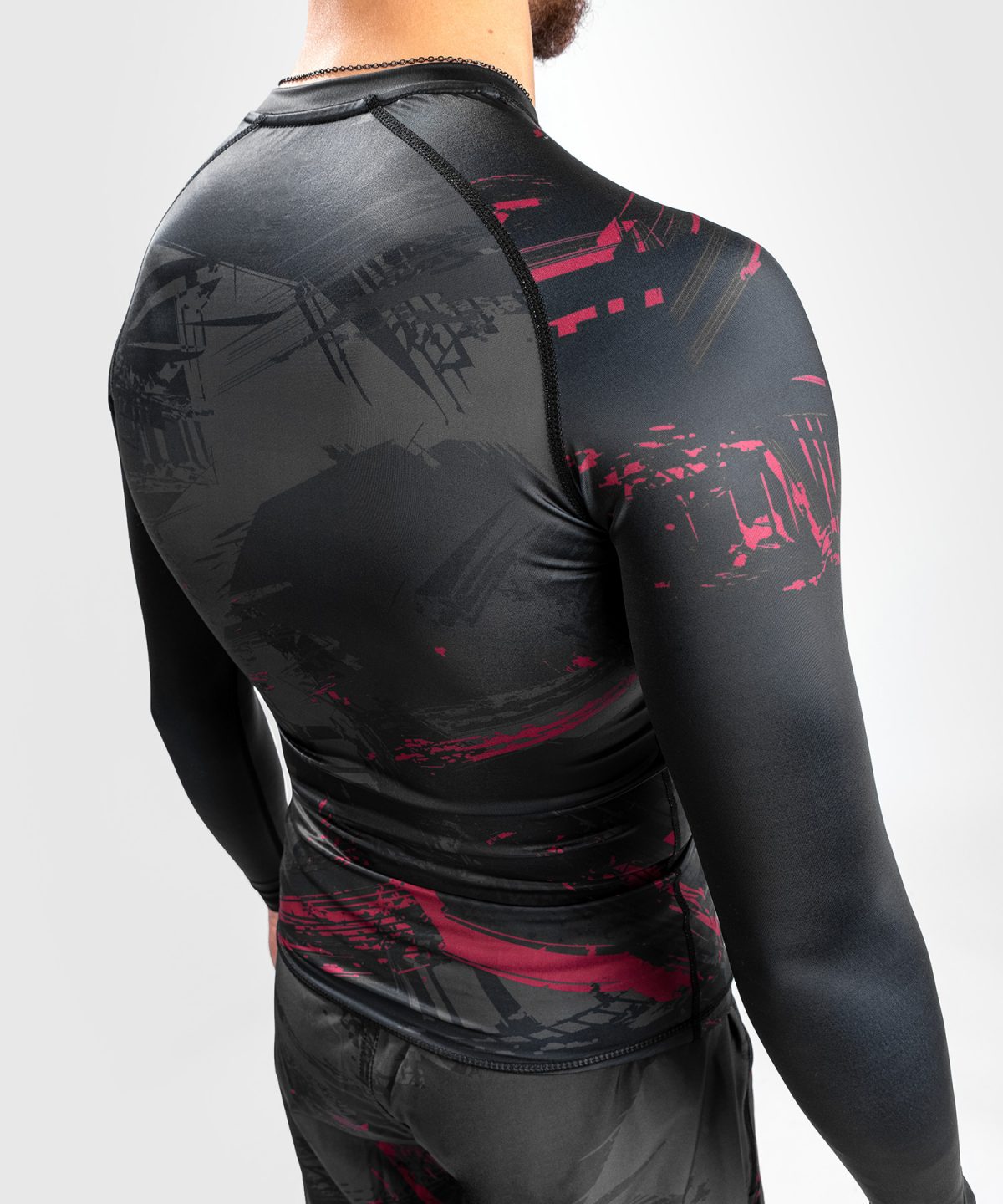 UFC VENUM AUTHENTIC FIGHT WEEK 2.0 LONG SLEEVE RASHGUARD - BLACK & RED - Image 3