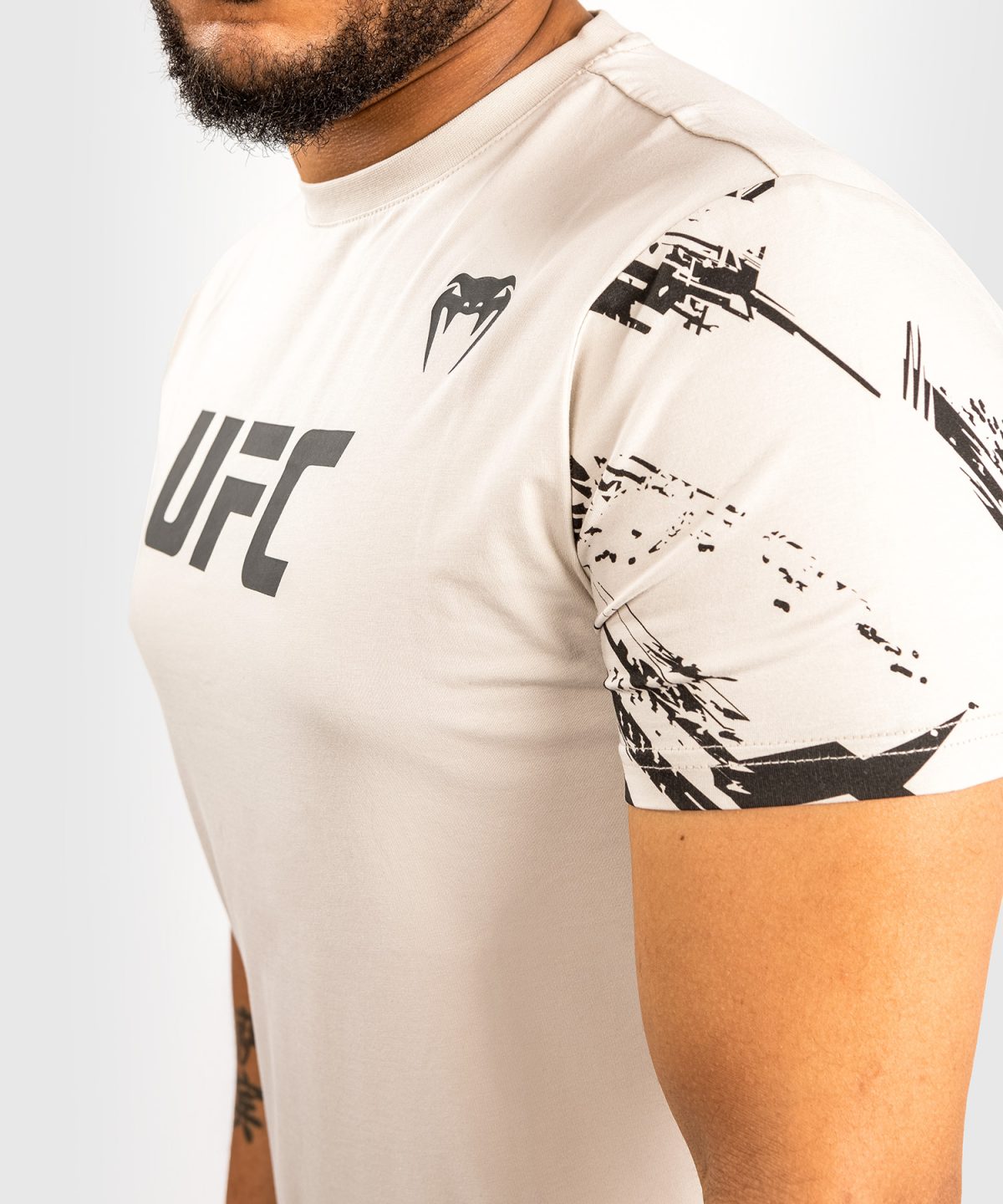 UFC VENUM AUTHENTIC FIGHT WEEK 2.0 T-SHIRT SAND - Image 4