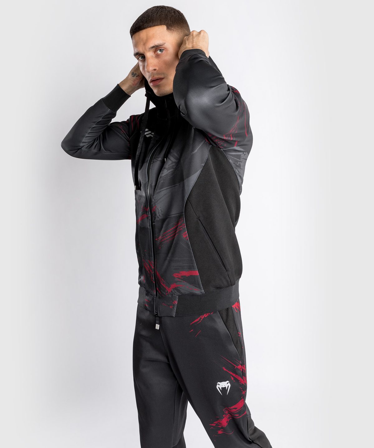 UFC VENUM AUTHENTIC FIGHT WEEK MEN’S 2.0 ZIPPED HOODIE - BLACK/RED - Image 2