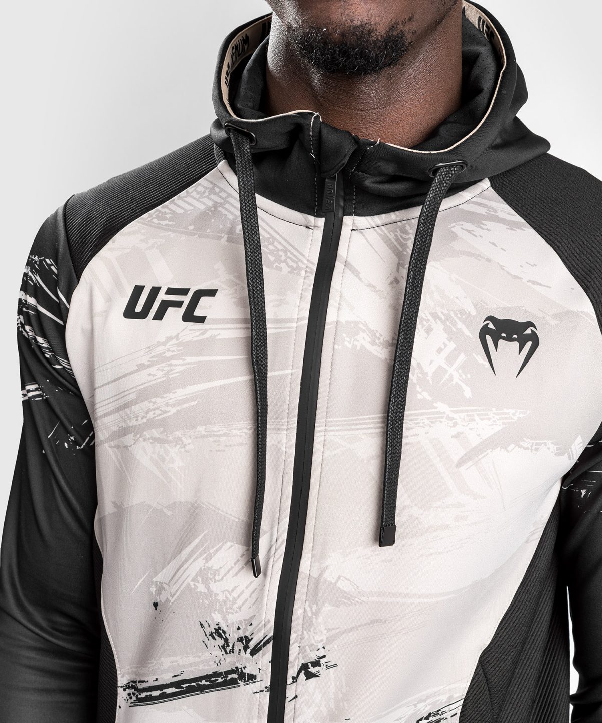 UFC VENUM AUTHENTIC FIGHT WEEK MEN’S 2.0 ZIPPED HOODIE - SAND - Image 6