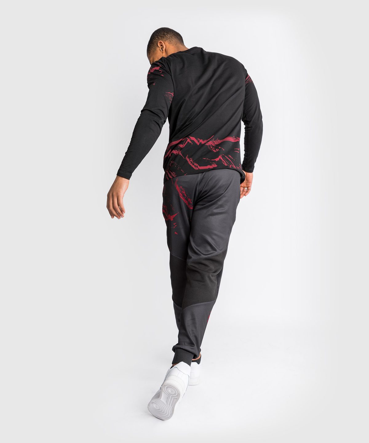 UFC VENUM AUTHENTIC FIGHT WEEK 2.0 SWEATPANTS - BLACK/RED - Image 2