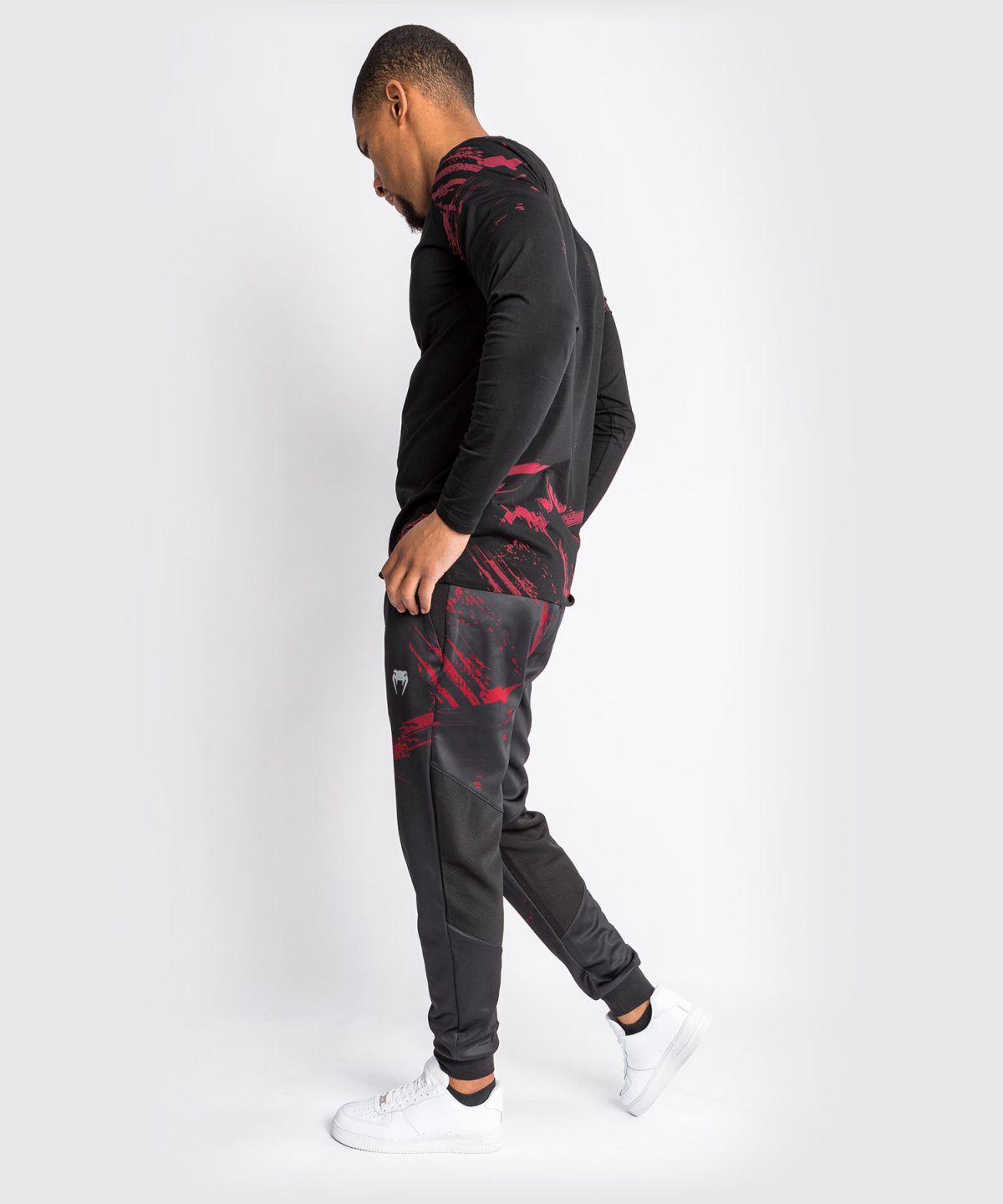 UFC VENUM AUTHENTIC FIGHT WEEK 2.0 SWEATPANTS - BLACK/RED - Image 3