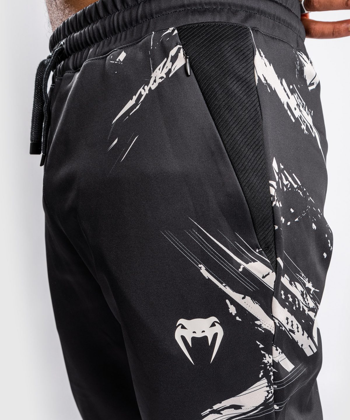 UFC VENUM AUTHENTIC FIGHT WEEK 2.0 SWEATPANTS - BLACK/SAND - Image 6