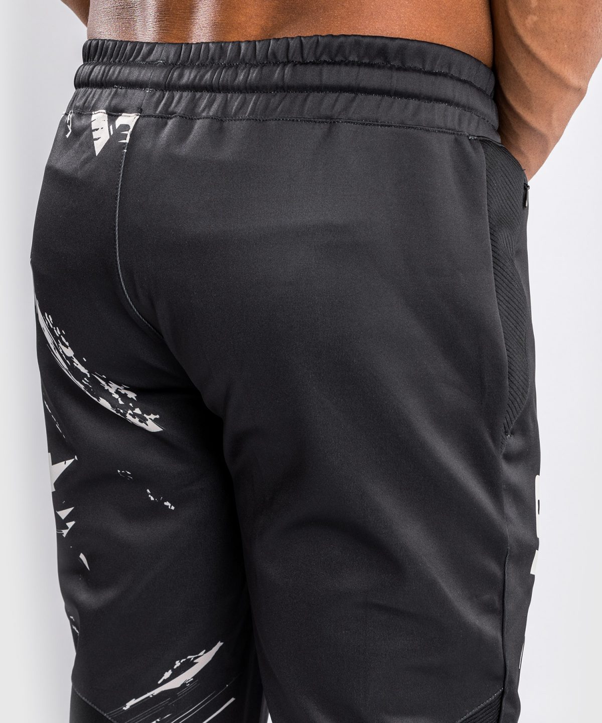 UFC VENUM AUTHENTIC FIGHT WEEK 2.0 SWEATPANTS - BLACK/SAND - Image 7