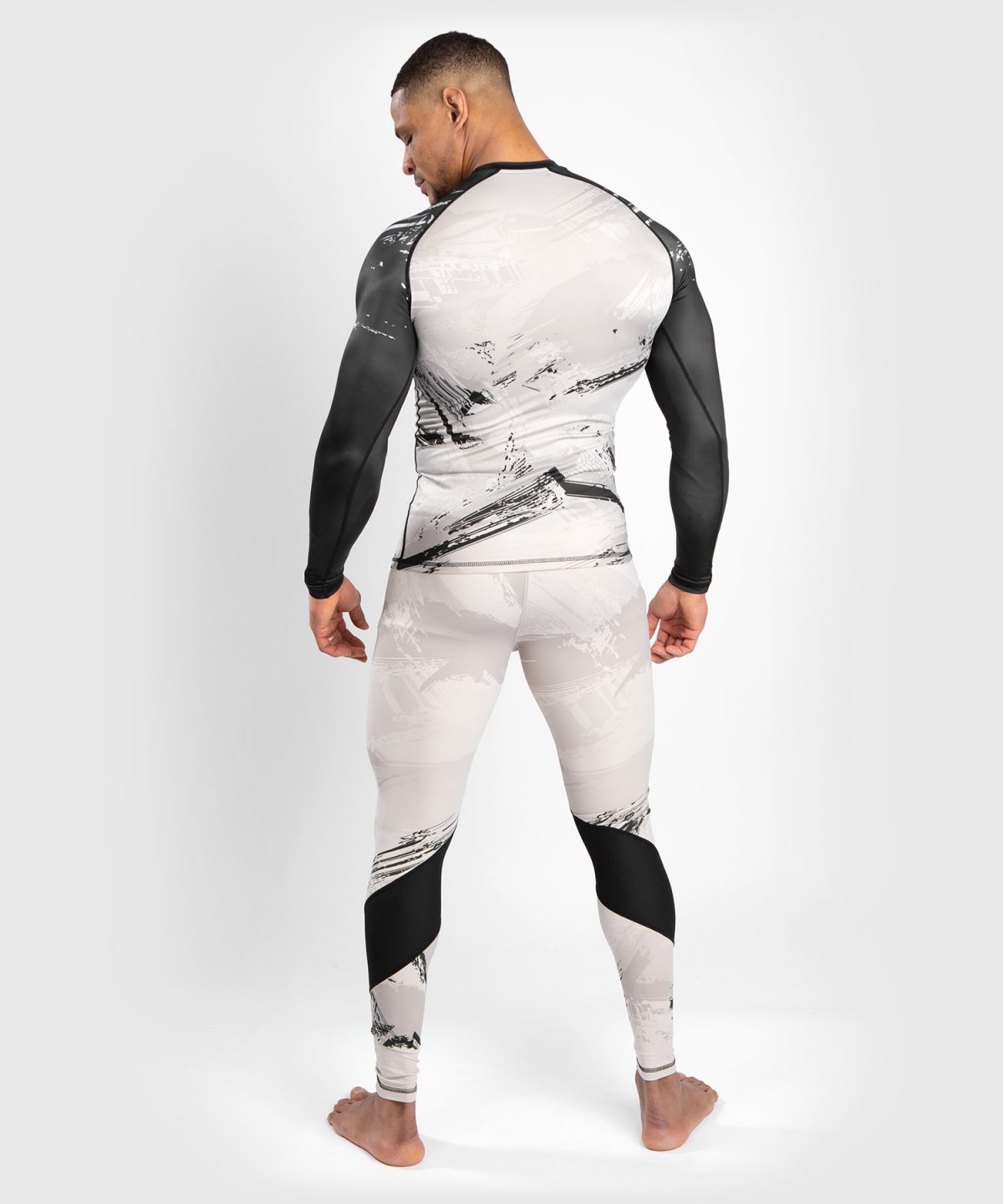 UFC VENUM AUTHENTIC FIGHT WEEK MEN’S 2.0 PERFORMANCE TIGHT - SAND - Image 3
