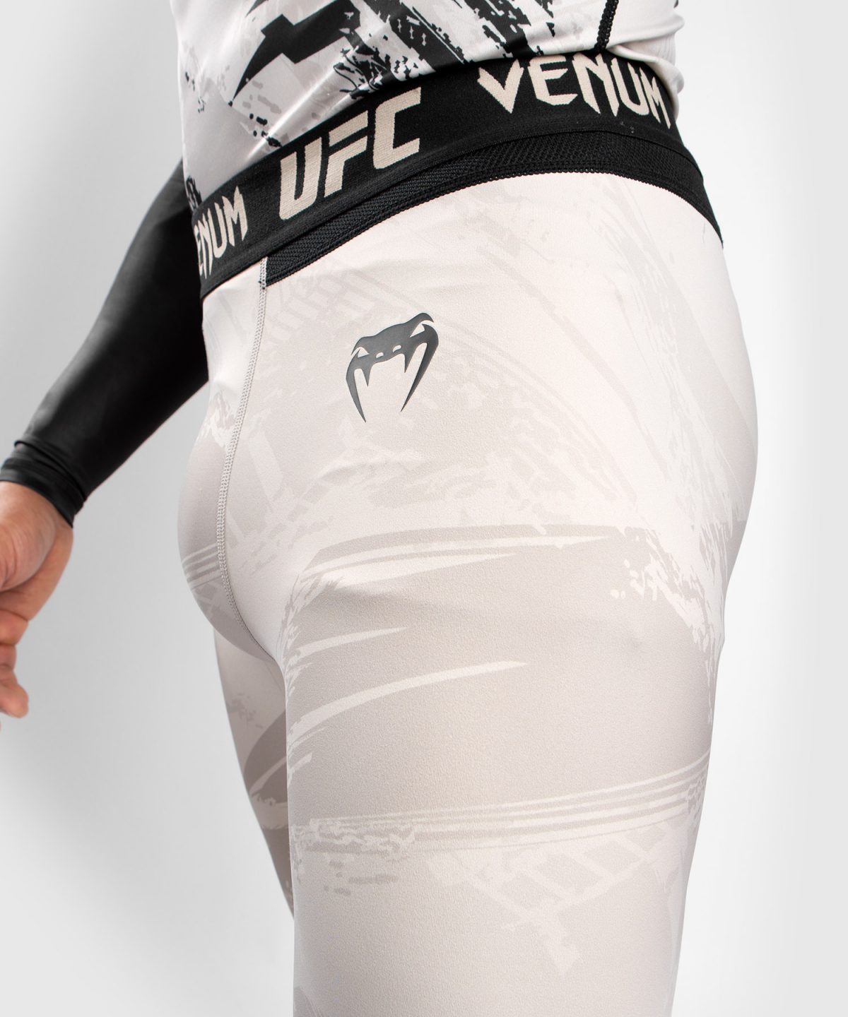 UFC VENUM AUTHENTIC FIGHT WEEK MEN’S 2.0 PERFORMANCE TIGHT - SAND - Image 4