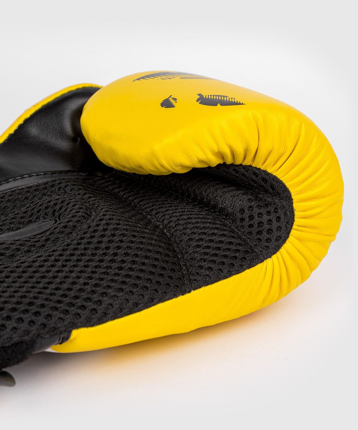 VENUM ANGRY BIRDS BOXING GLOVES - FOR KIDS - YELLOW - Image 4