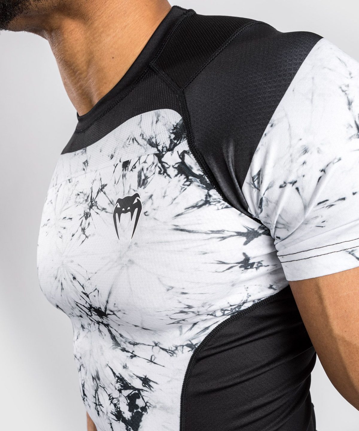 VENUM G-FIT RASHGUARD - SHORT SLEEVES - MARBLE - Image 4