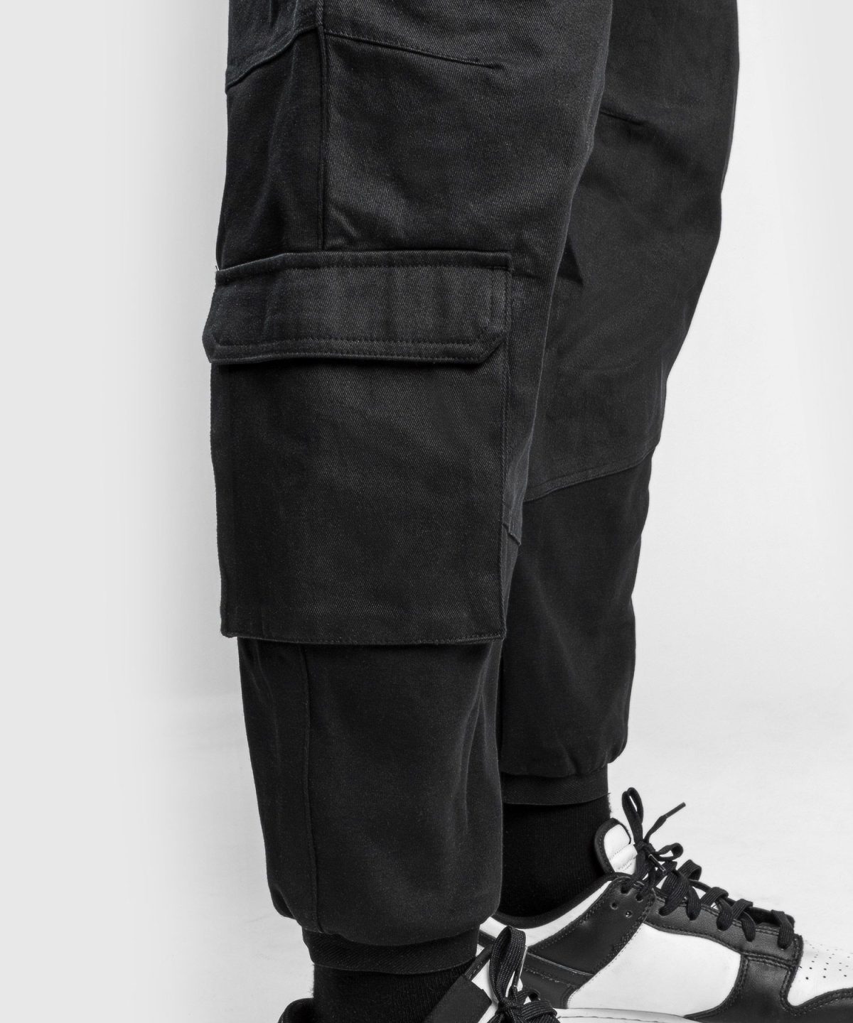 VENUM CARGO PANTS - BLACK - Image 5
