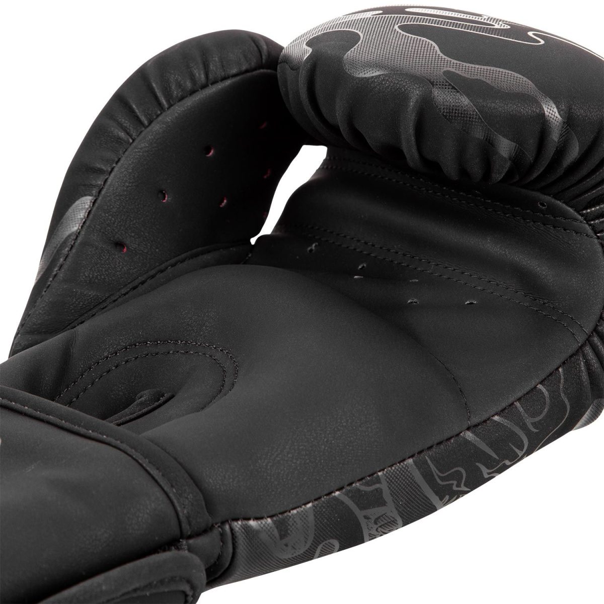 VENUM DRAGON'S FLIGHT BOXING GLOVES - BLACK/BLACK - Image 8