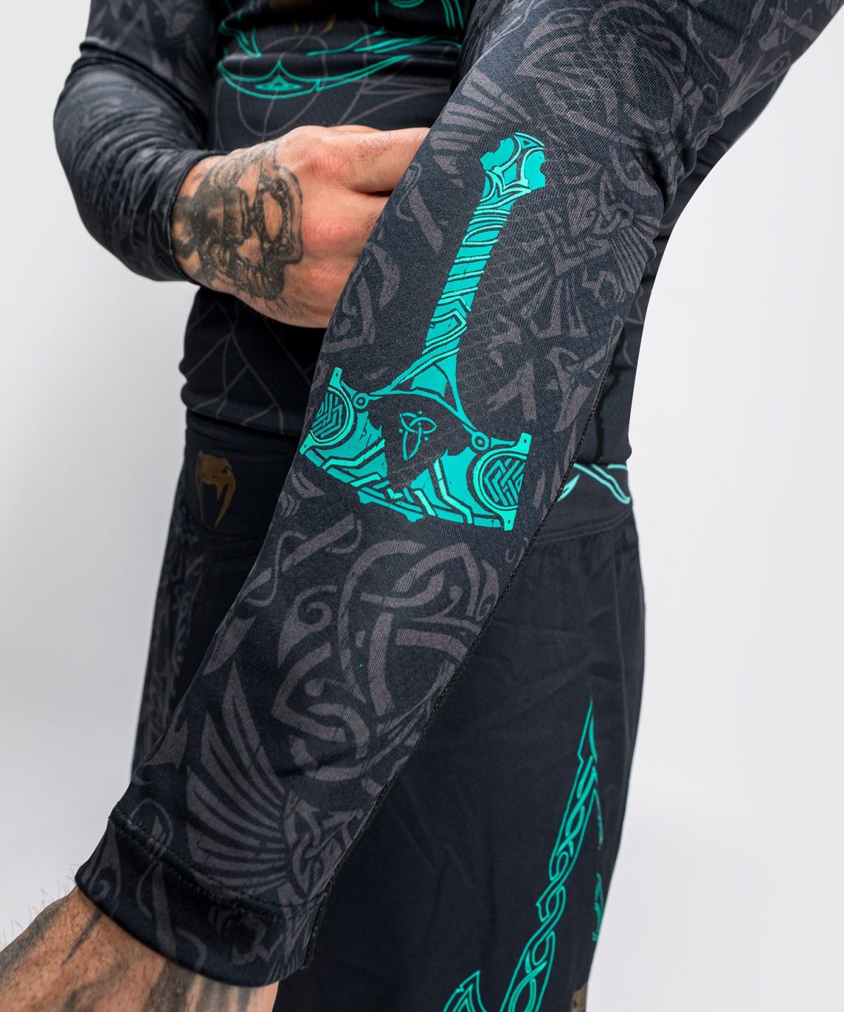 VENUM ASSASSIN'S CREED RELOADED RASHGUARD - LONG SLEEVES - BLACK - Image 8