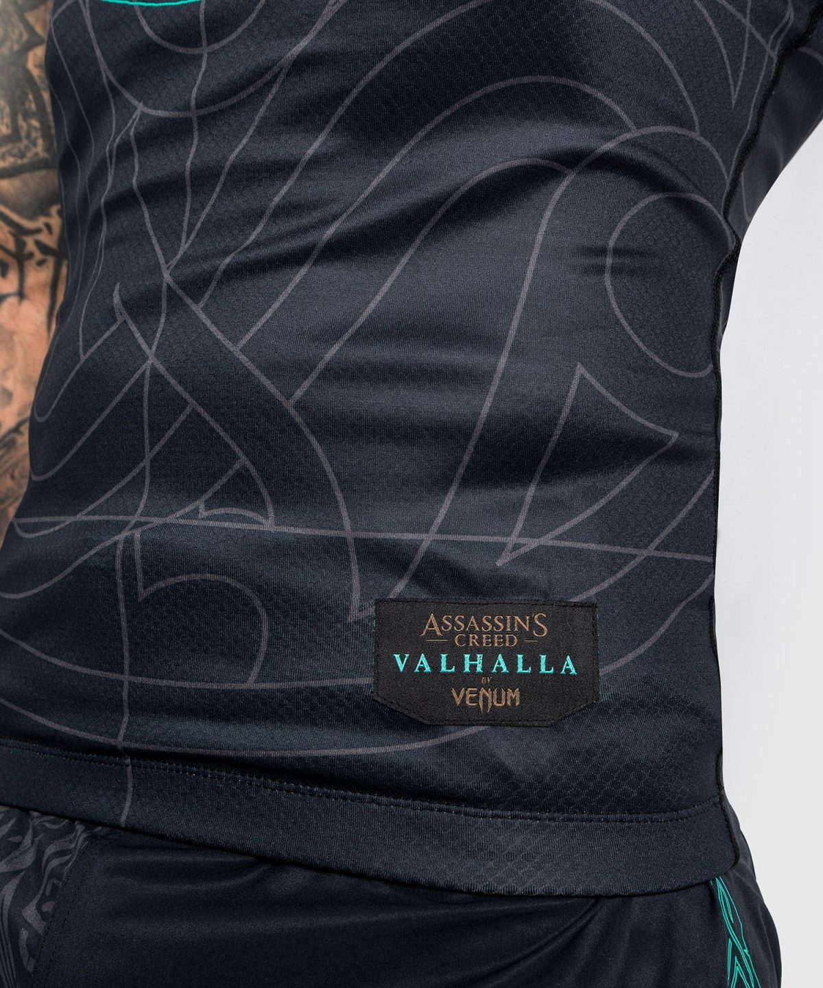 VENUM ASSASSIN'S CREED RELOADED RASHGUARD - SHORT SLEEVES - BLACK - Image 6