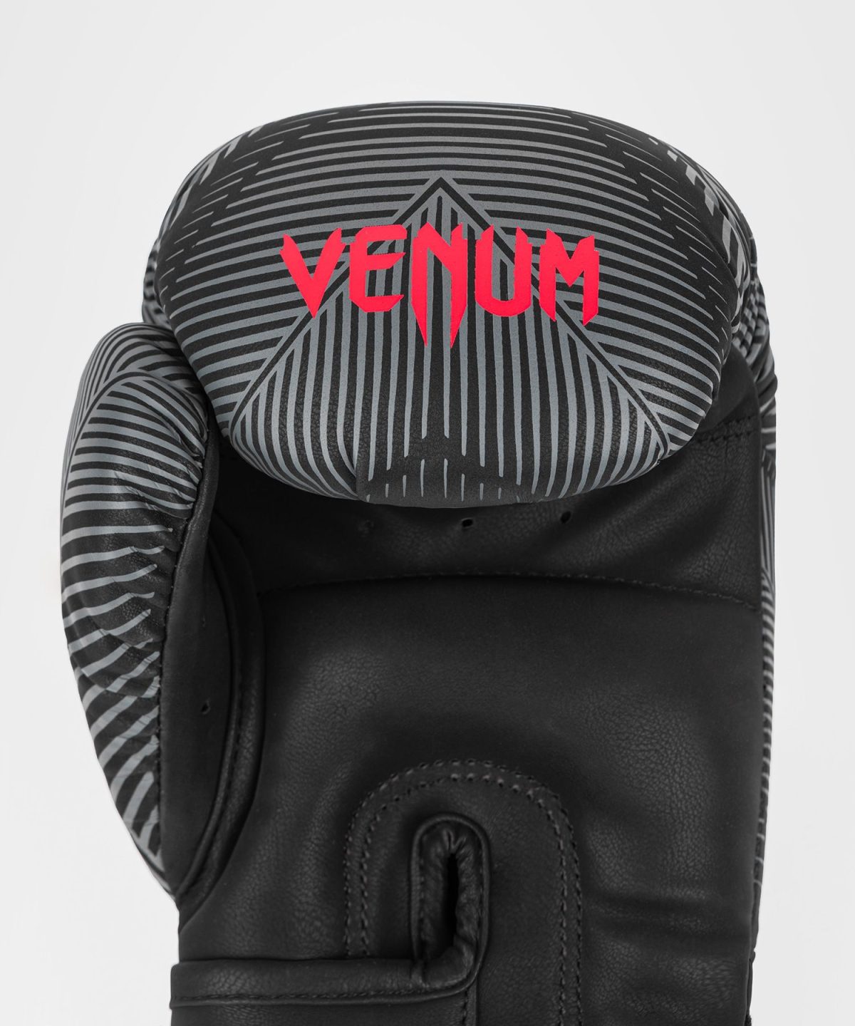 VENUM PHANTOM BOXING GLOVES - BLACK/RED - Image 5