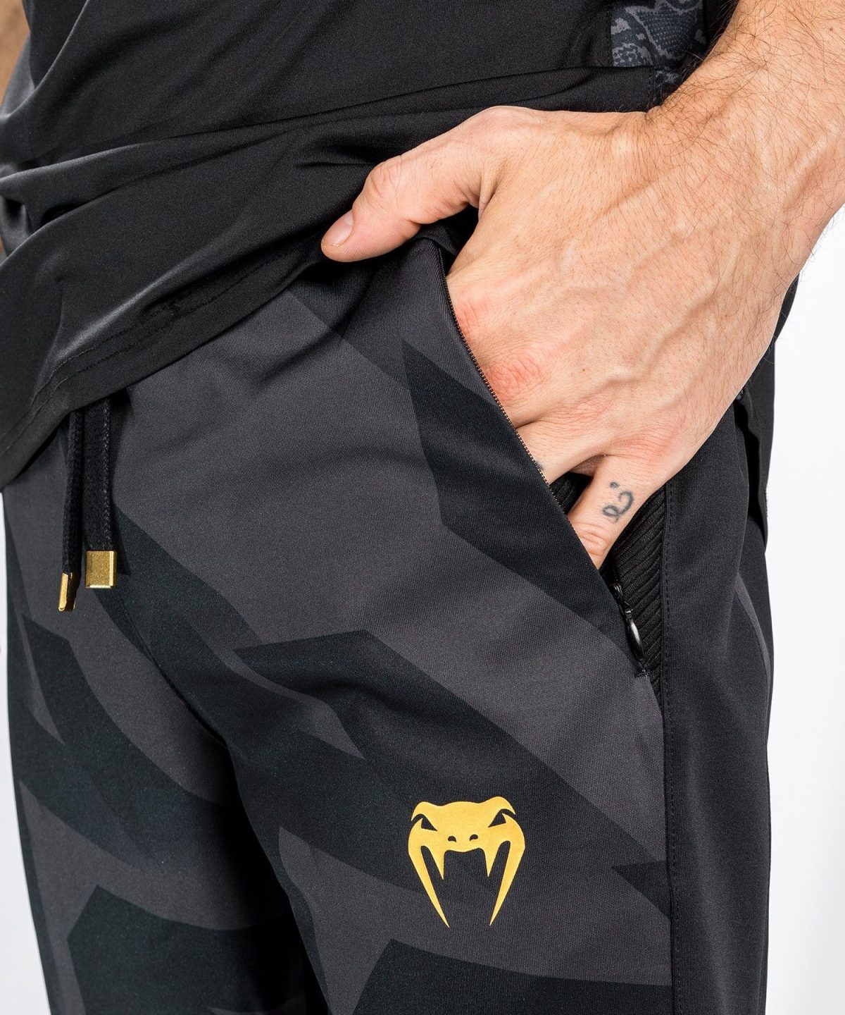 VENUM RAZOR JOGGERS - BLACK/GOLD - Image 5
