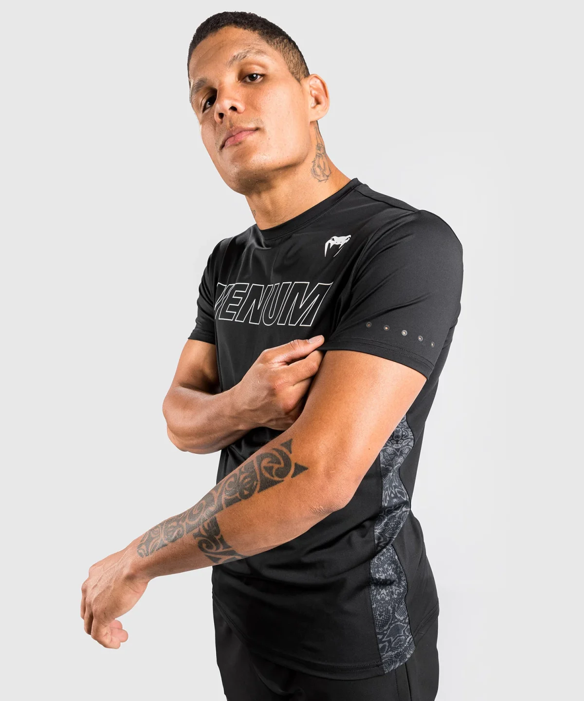 VENUM CLASSIC EVO DRY TECH T-SHIRT - BLACK/WHITE - Image 6