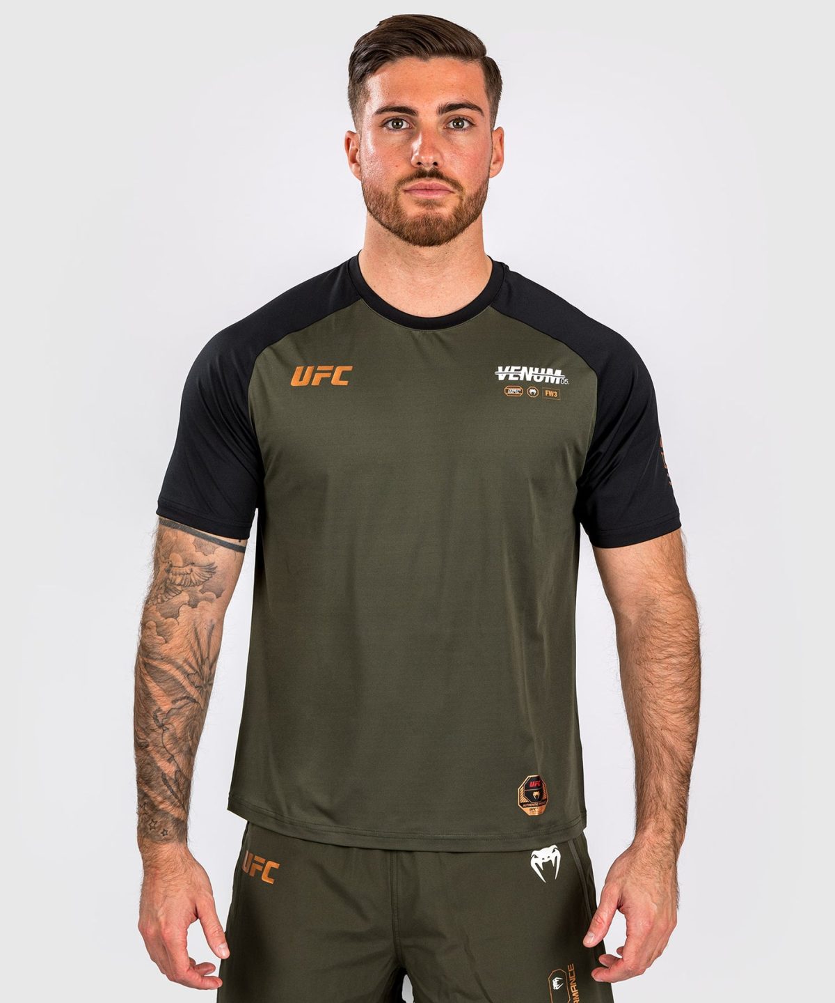 UFC Adrenaline by Venum Fight Week Men’s Dry- tech khaki - bronze - Image 5