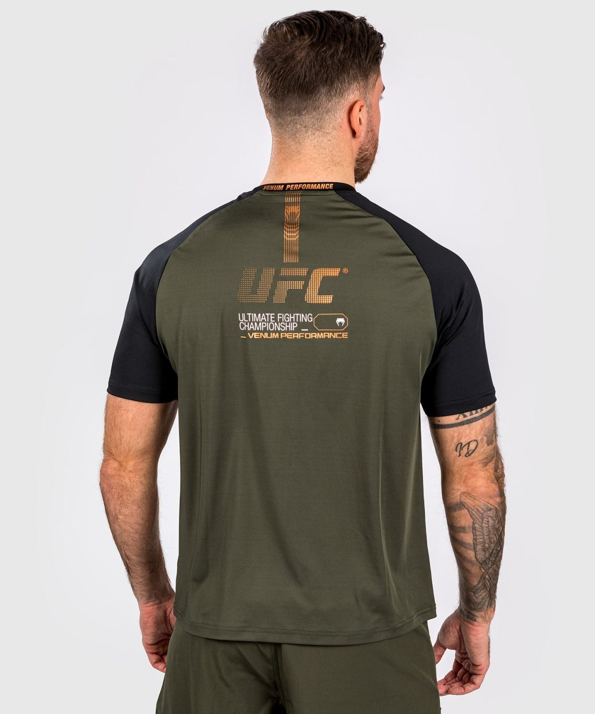 UFC Adrenaline by Venum Fight Week Men’s Dry- tech khaki - bronze - Image 2