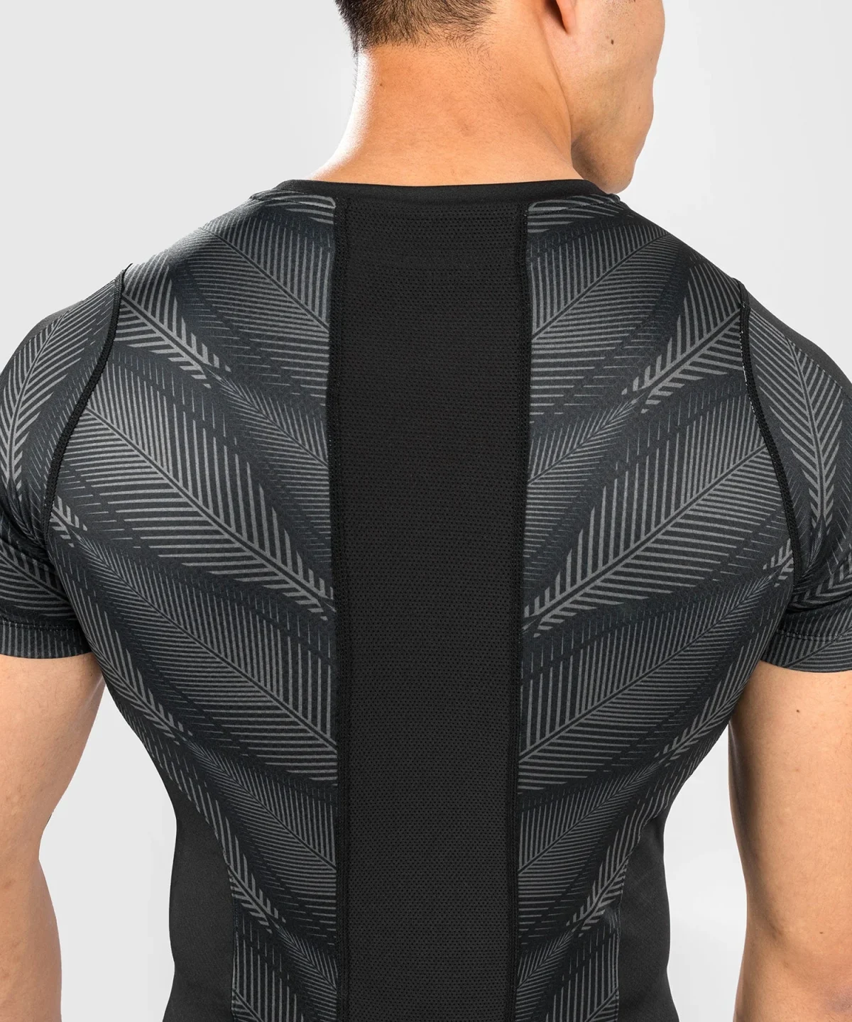 Venum Phantom Rashguard Short Sleeves - Black/Red - Image 2