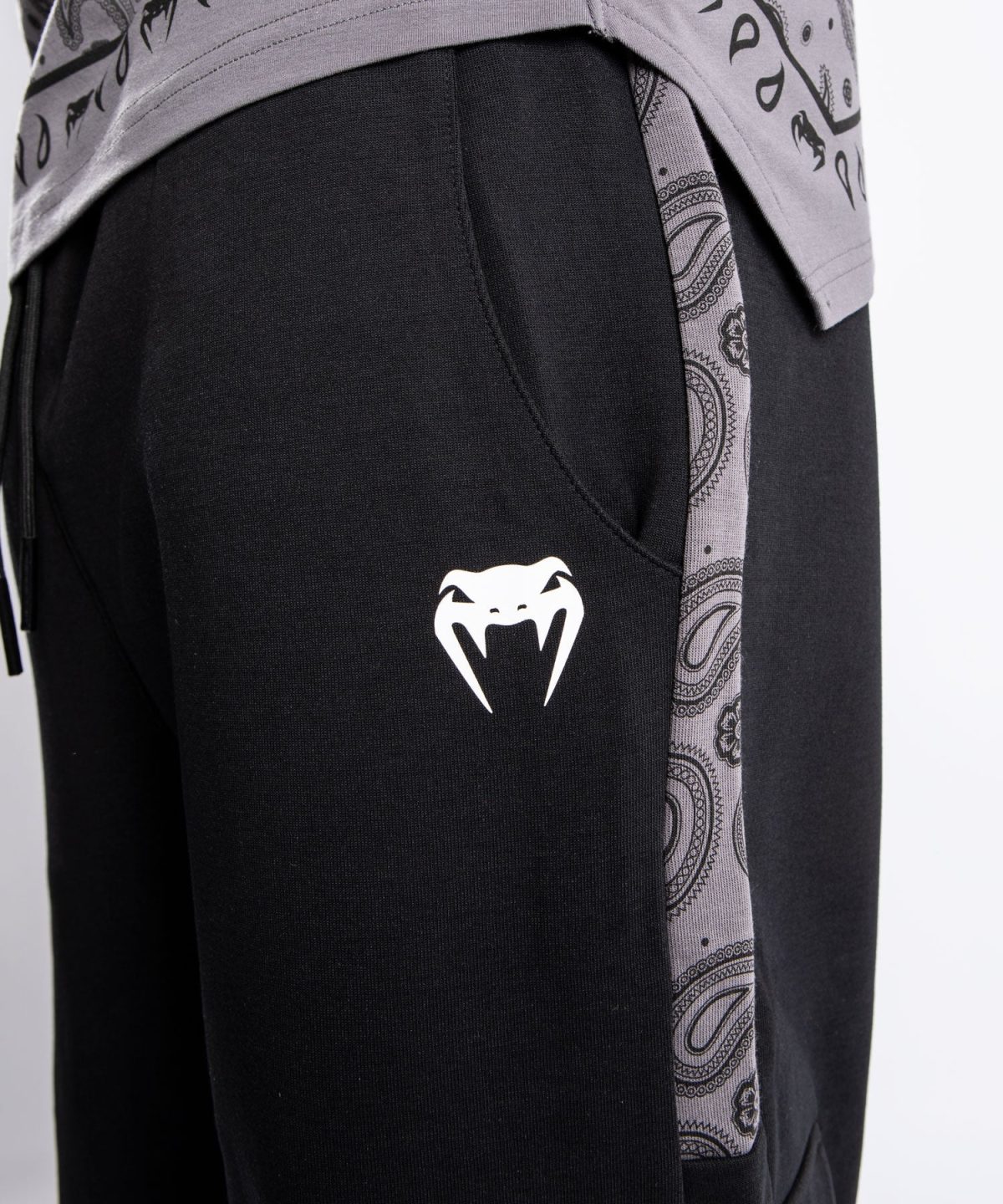 Venum Cali 34 Jogger - Oversize - Black - Image 3