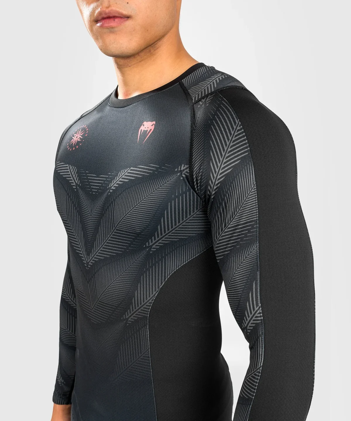 Venum Phantom Rashguard Long Sleeves - Black/Red - Image 3