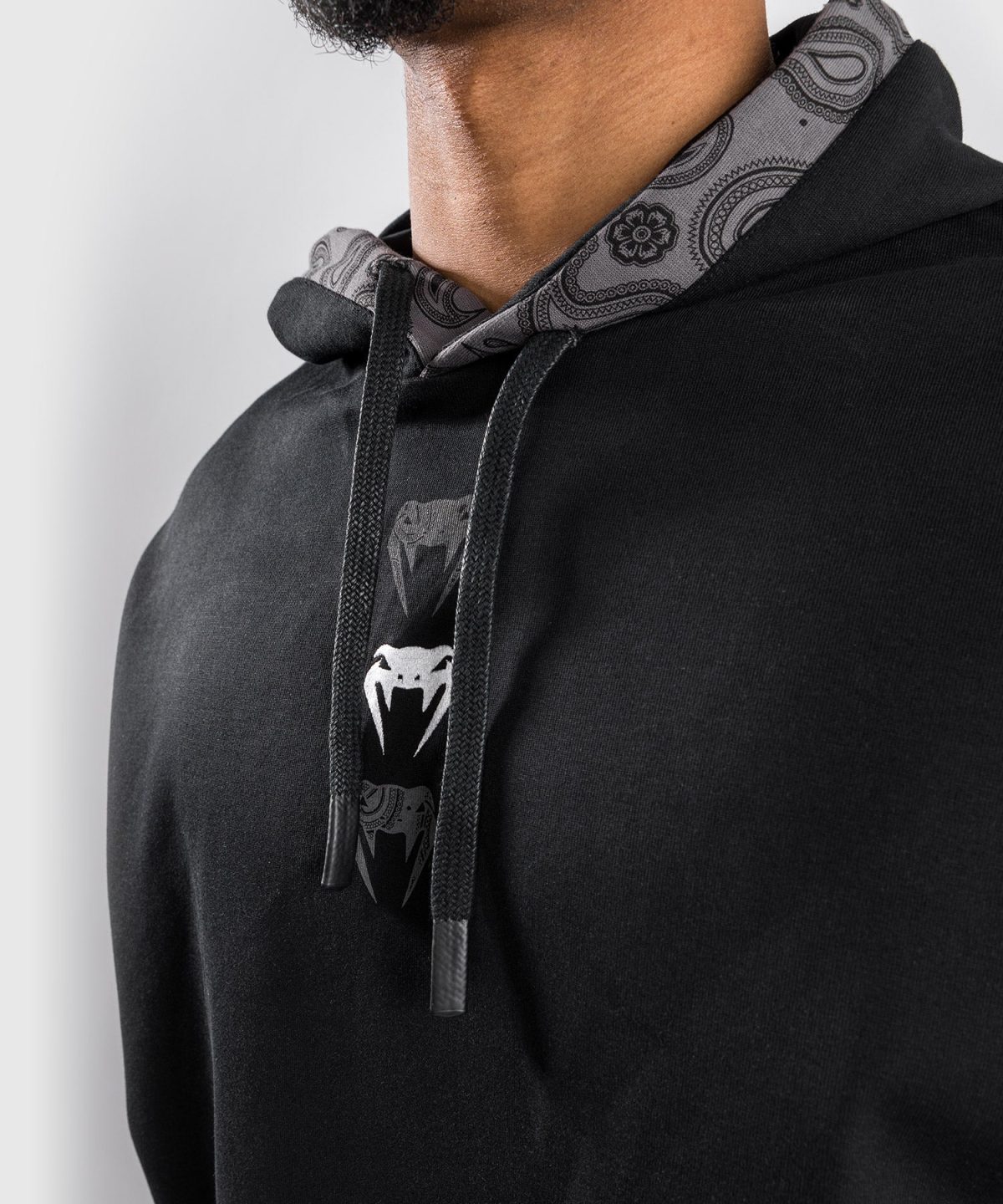 Venum Cali 34 XL Hoody - Oversize- Black - Image 2