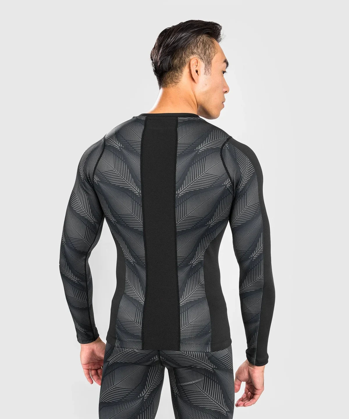Venum Phantom Rashguard Long Sleeves - Black/Red - Image 2