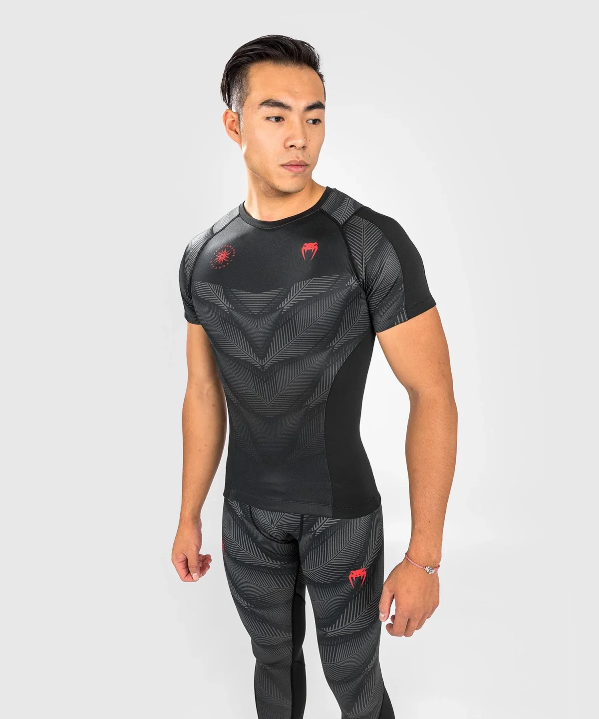 Venum Phantom Rashguard Short Sleeves - Black/Red - Image 6