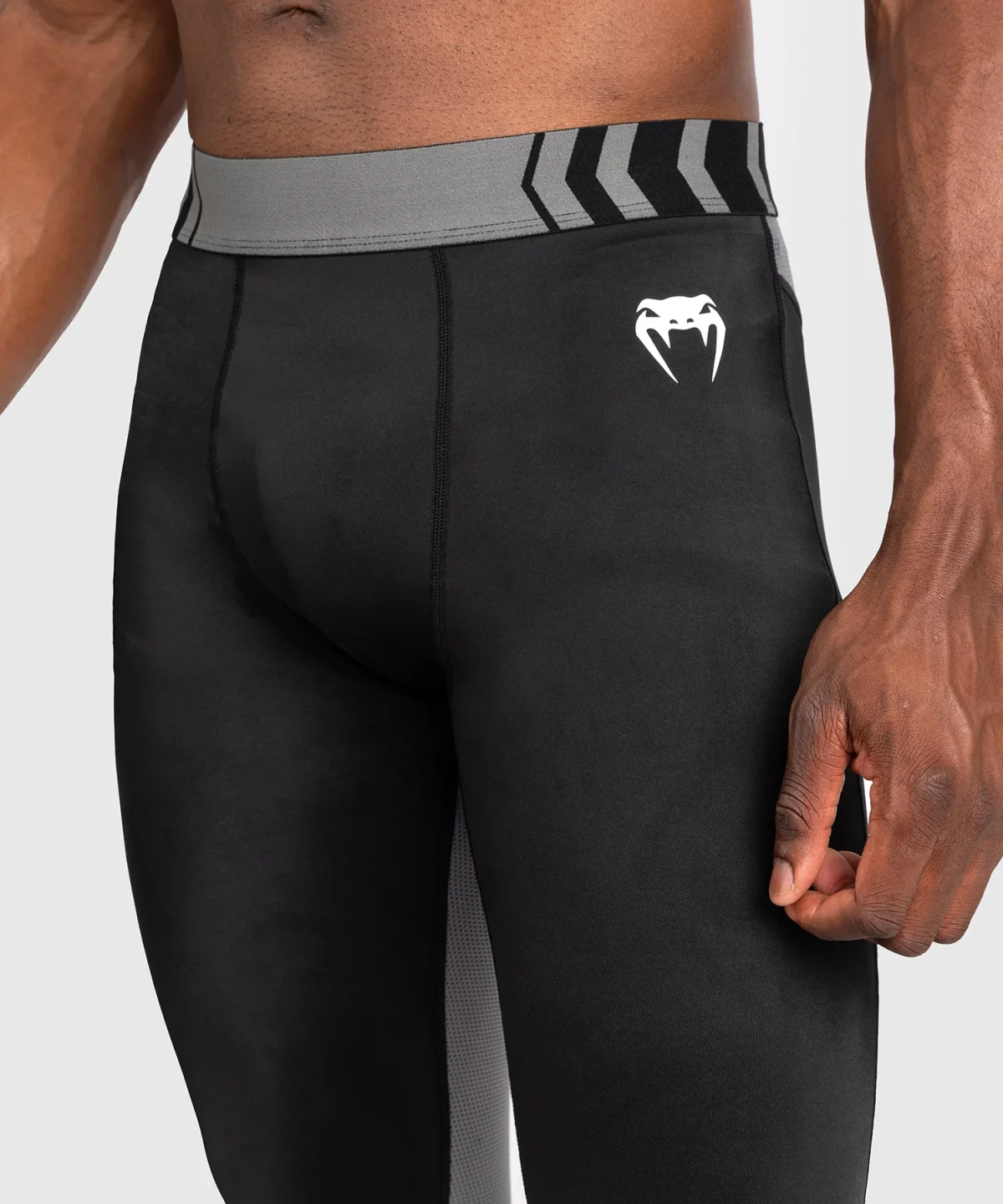 Venum Tempest Men's Spats - Black/Grey - Image 4