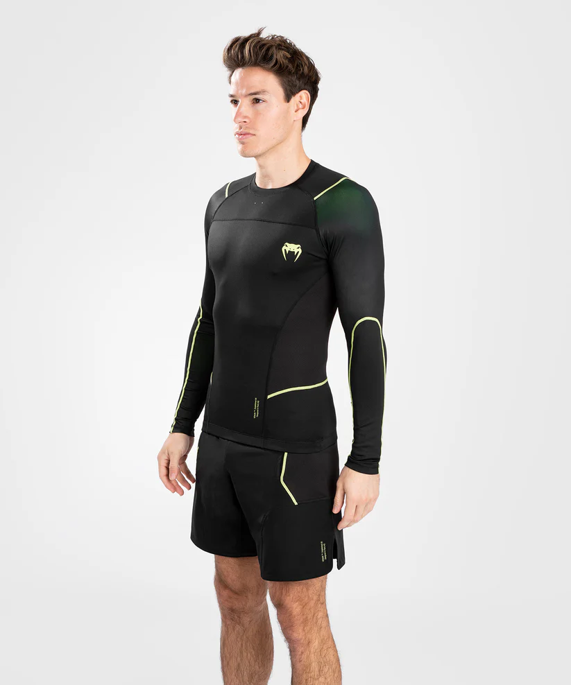 Venum Fusion 2.0 Rashguard long sleeves - Black/Yellow - Image 6