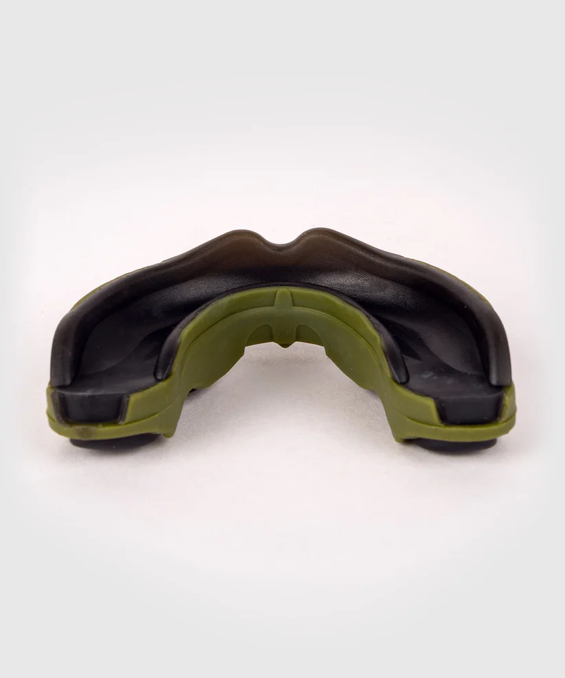 Venum Predator Mouthguard - Khaki/Black - Image 4