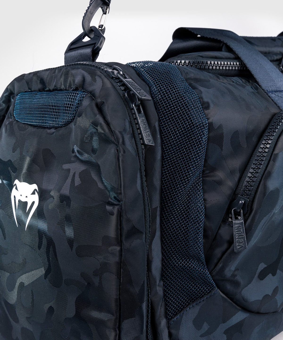 3d2c8cca9208c275734510e8a2c30d32090ef969_TRAINER_LITE_CHALLENGER_PRO_BLUE_CAMO_07 Venum Trainer Lite Sports Bag - Camo/Blue - Image 3