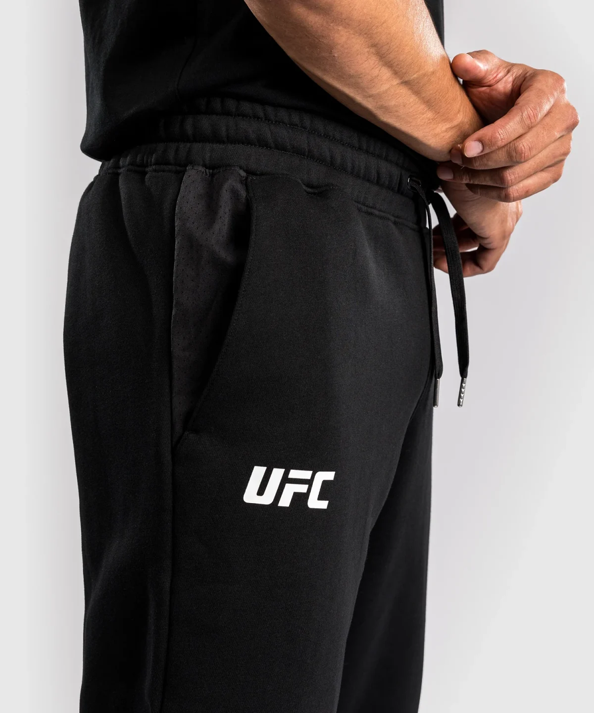 UFC Fusion by Venum Men’s Replica Pant - Black - Image 7