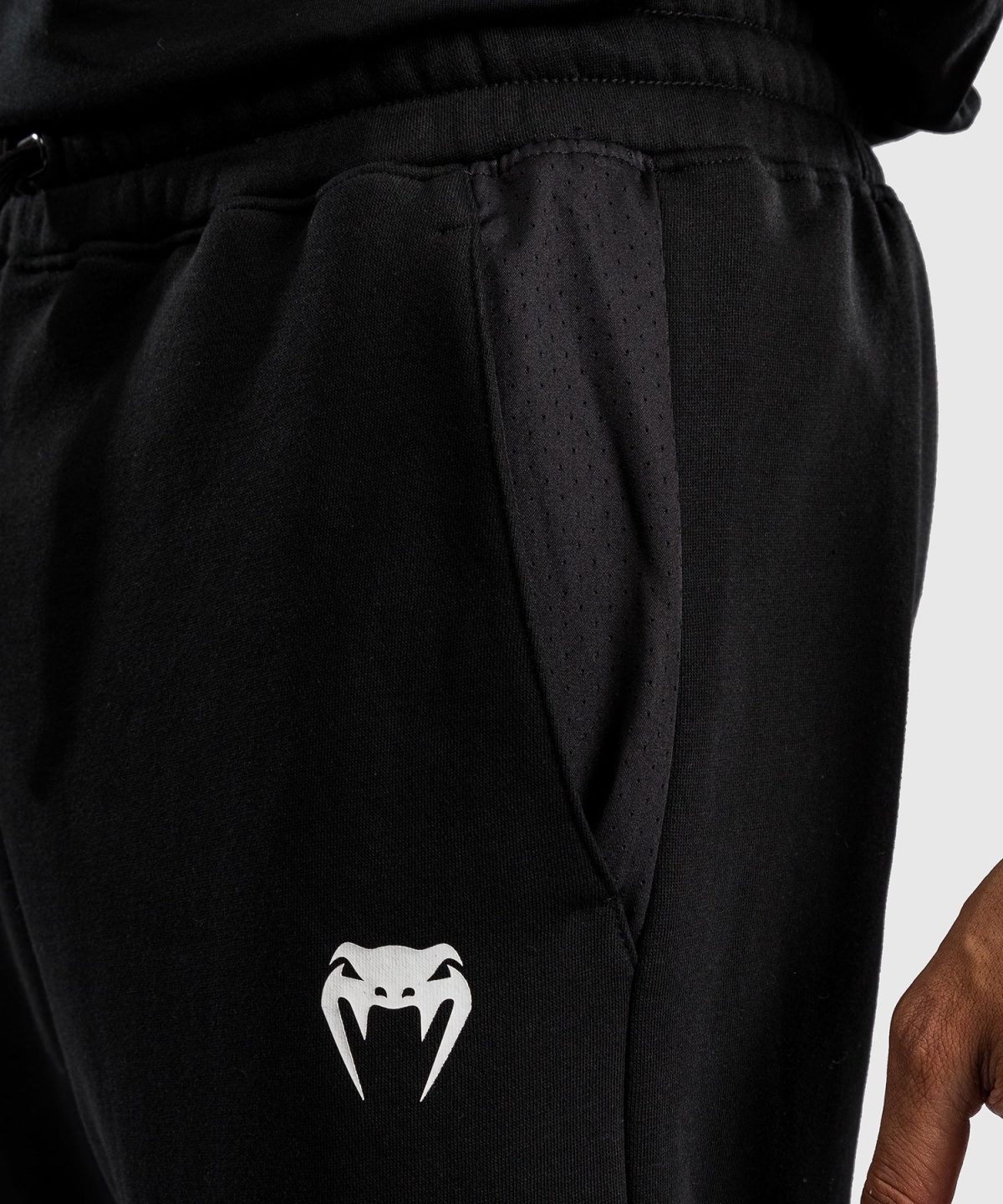 UFC Fusion by Venum Men’s Replica Pant - Black - Image 6
