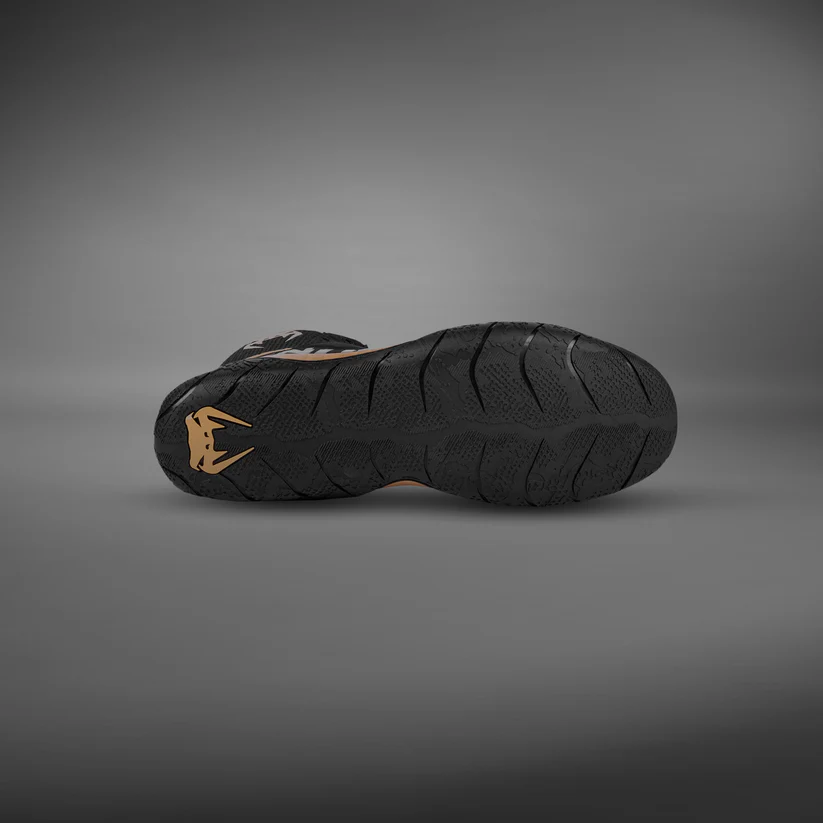 38d4f41db65250f68ced6b86365e9d1b72323ef3_VENUM_05083_137_4.5_51 Venum Elite Wrestling Shoes - Black/Bronze - Image 4