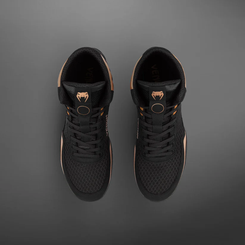 697a0543eb99171d53248d76babc0ef8dcae64c0_VENUM_05083_137_4.5_71 Venum Elite Wrestling Shoes - Black/Bronze - Image 6