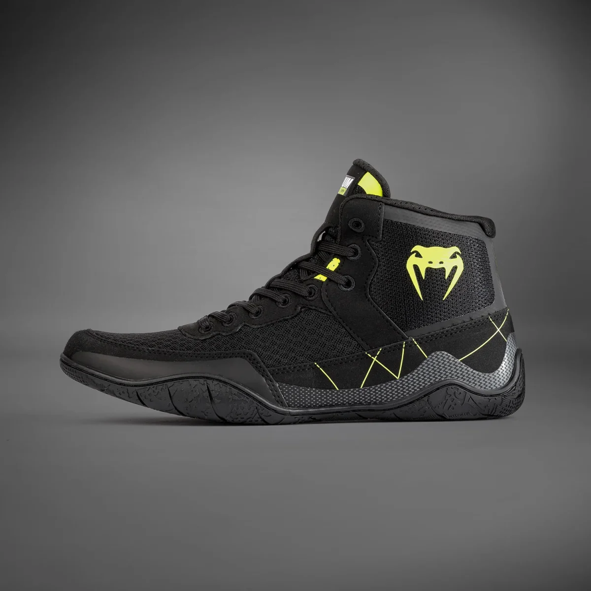 Venum Training Camp 4.0 Wrestling Shoes - Black/Neon Green - Image 3