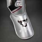 Ringhorns Charger by Venum Shin Guards - Silver/Black - Image 3