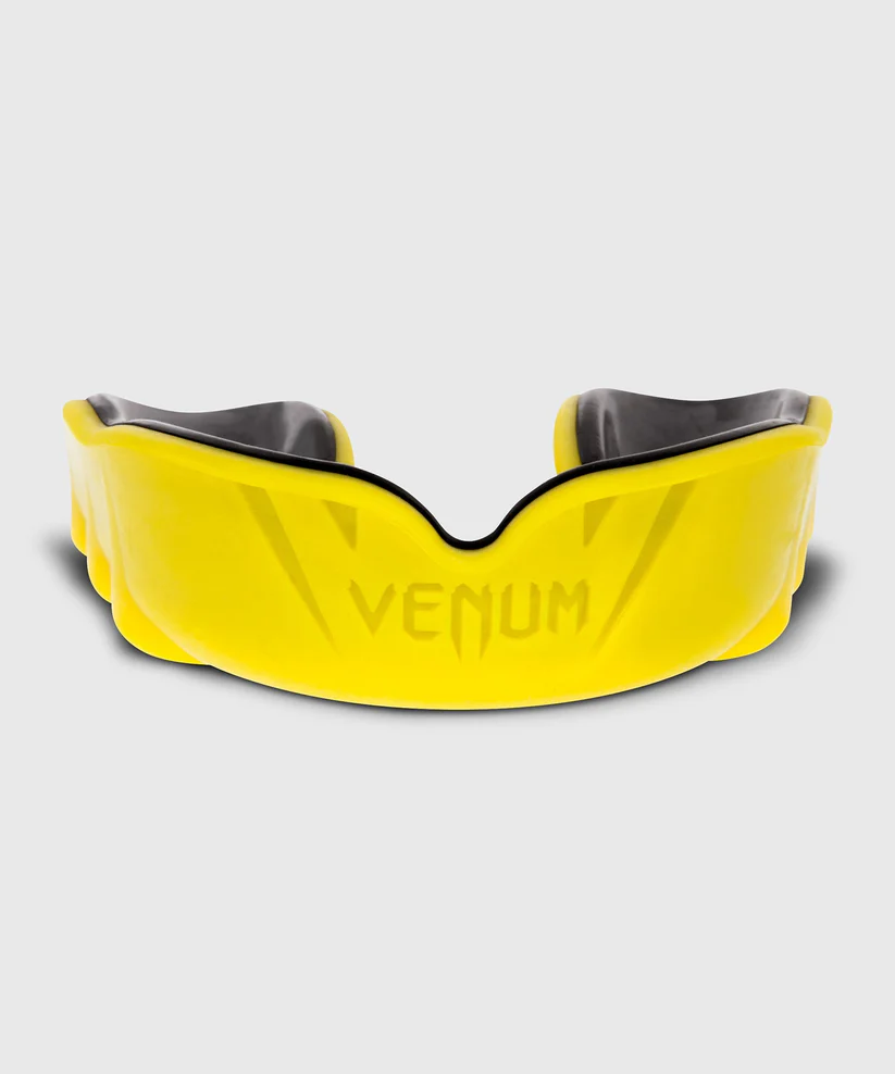 Venum Challenger Mouthguard - Yellow/Black - Image 3