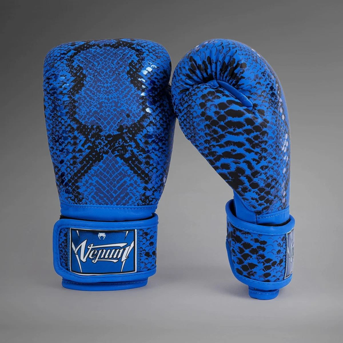 Venum Amazonia VENUM Boxing Gloves - Ultramarine Blue - Image 2
